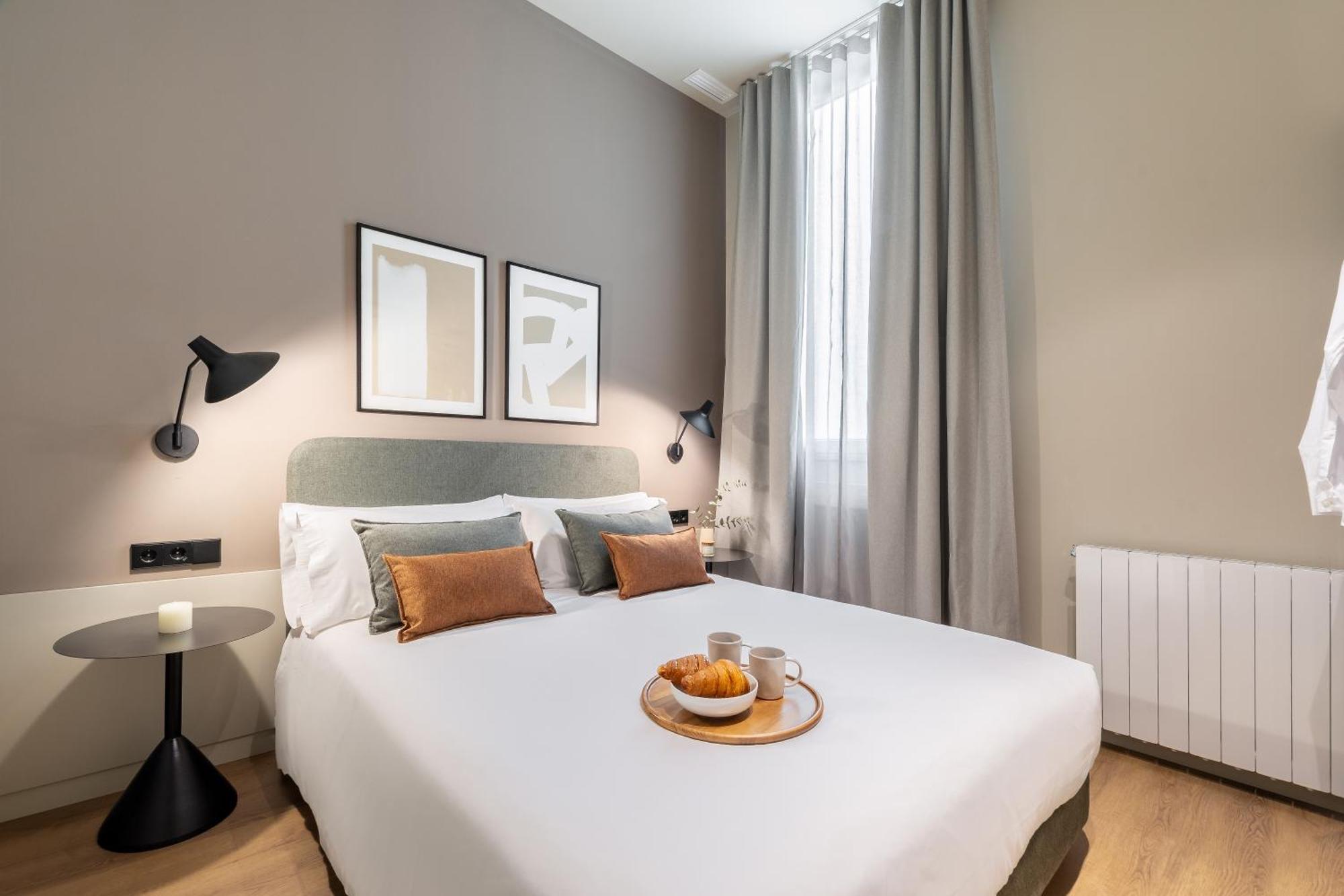 Aspasios Rambla Catalunya Suites Барселона Екстериор снимка